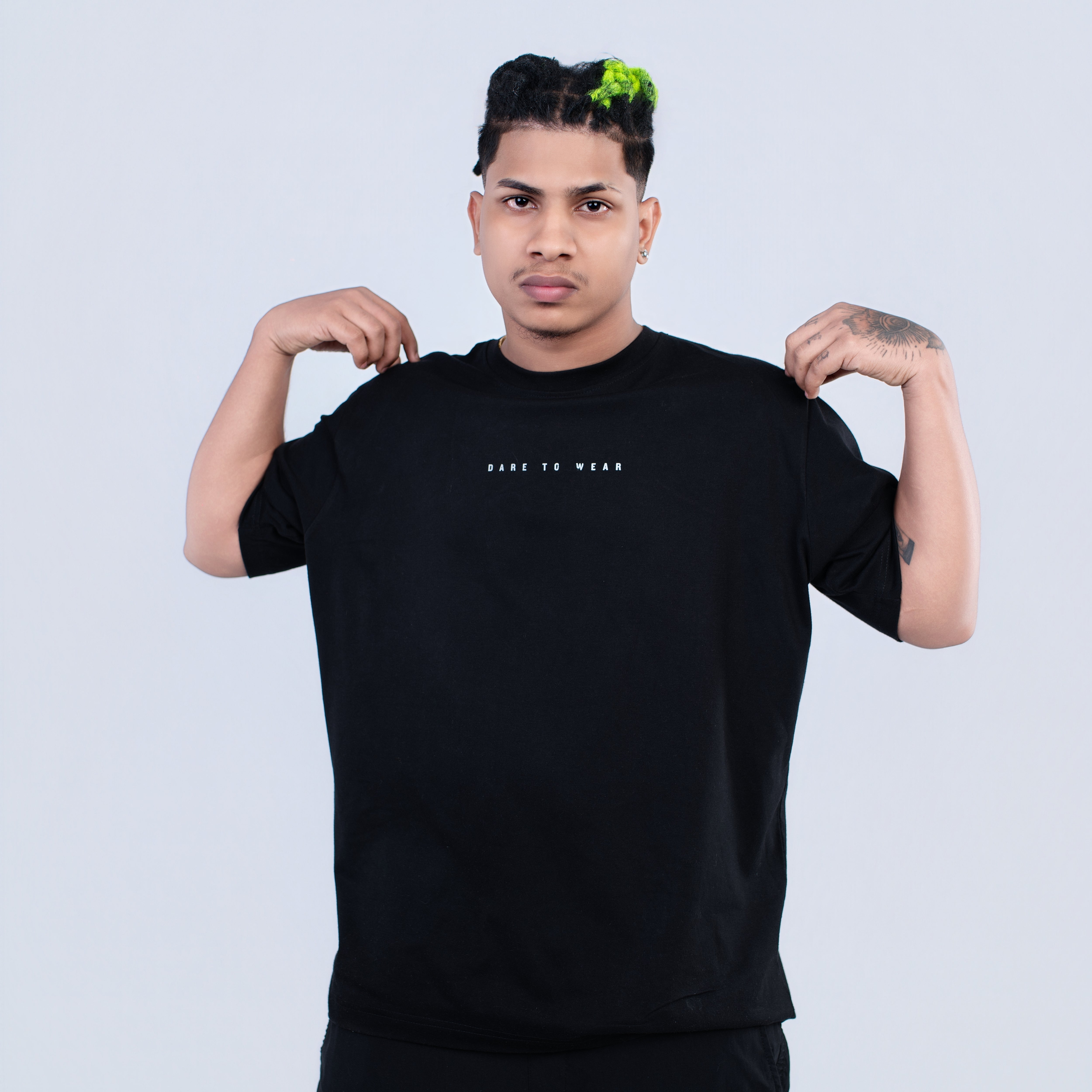 FEEK Skull Oversized Graphic Tee