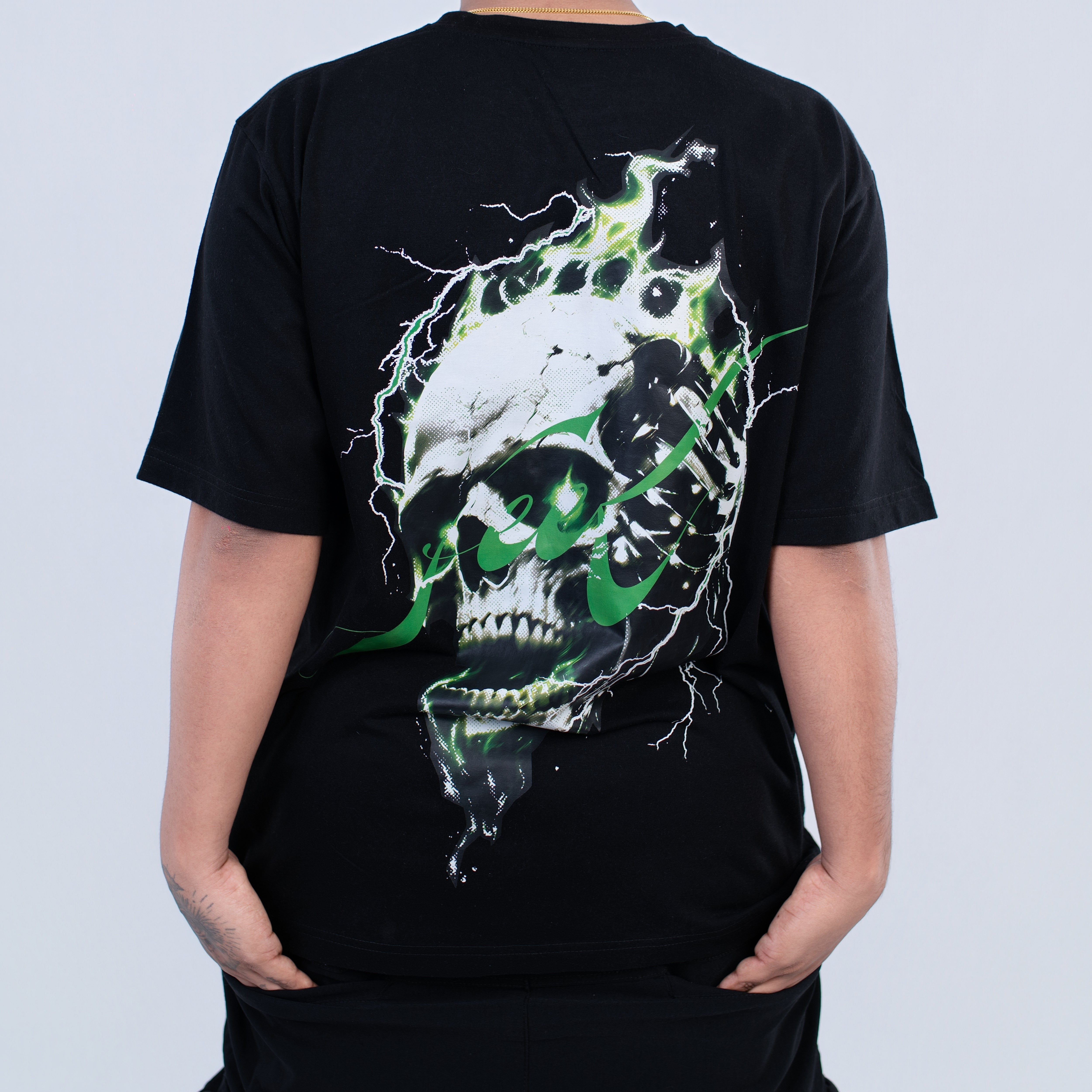 FEEK Skull Oversized Graphic Tee