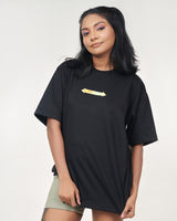 CATS AND DOGS GRAPHIC TEE