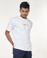 CATS AND DOGS GRAPHIC TEE